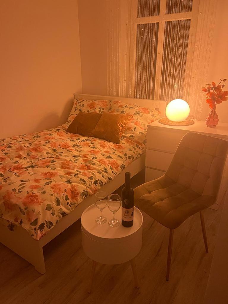 Keyif Apartamenty Κατοβίτσε Δωμάτιο φωτογραφία